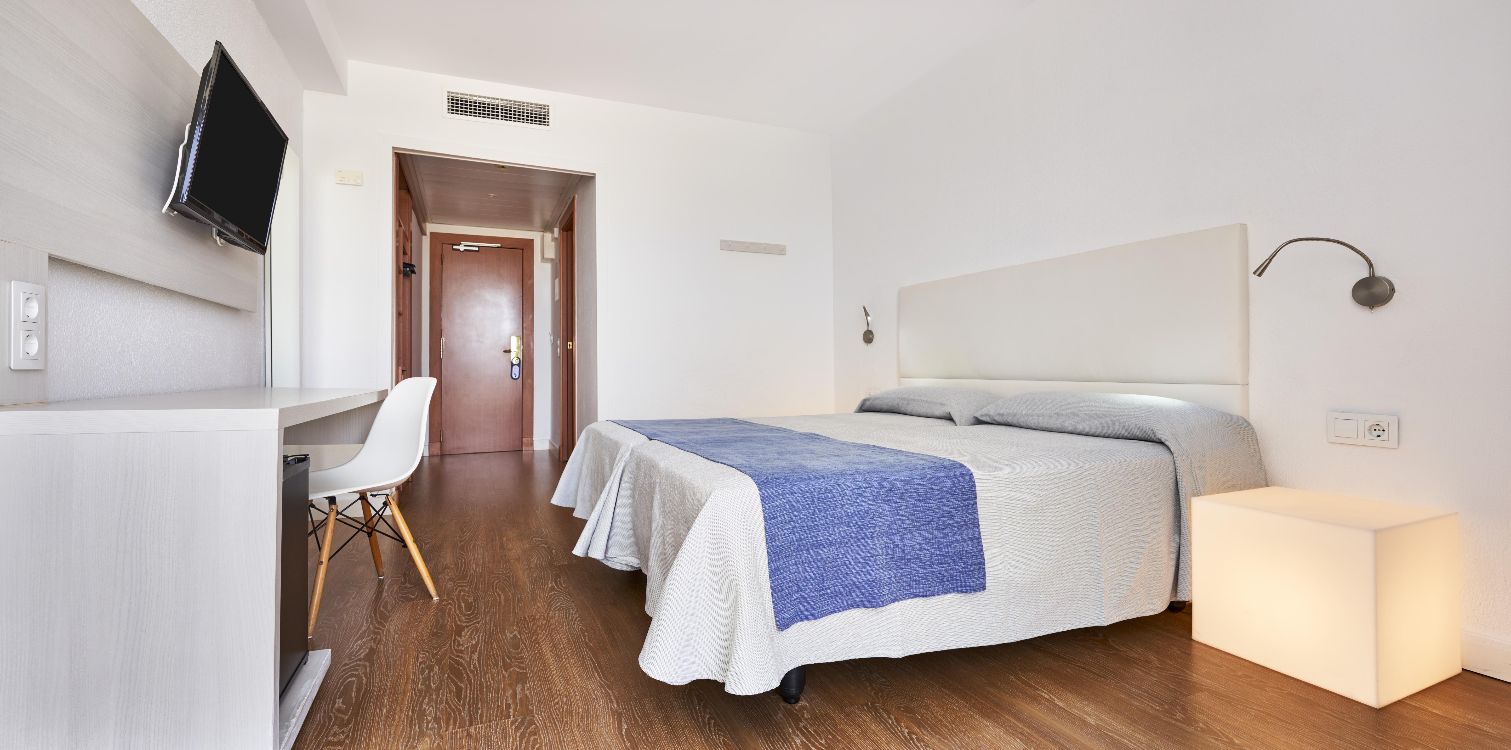 Smartline Cala N Bosch Hotel Cala'N Bosch  Exterior photo